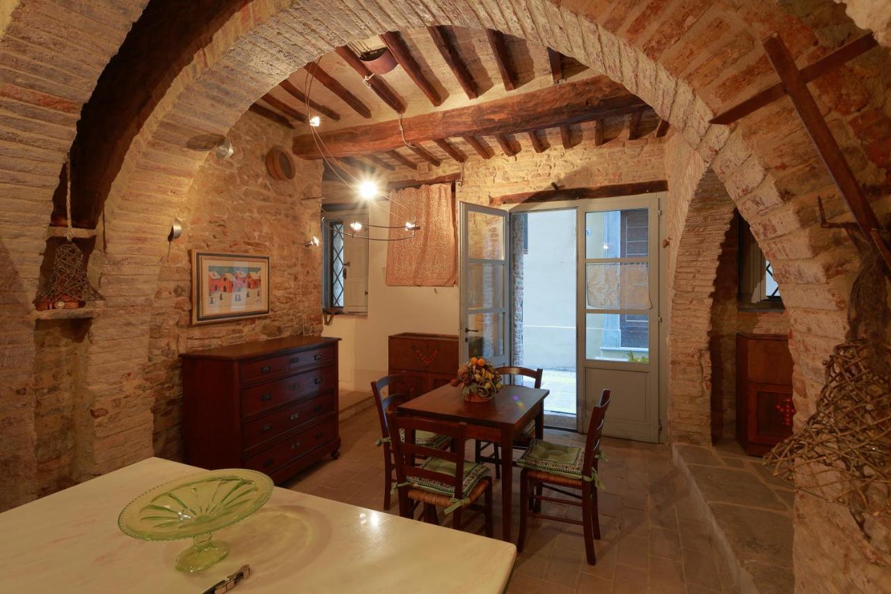 Ferienwohnung La Casina Del Lillotatini Panicale Exterior foto